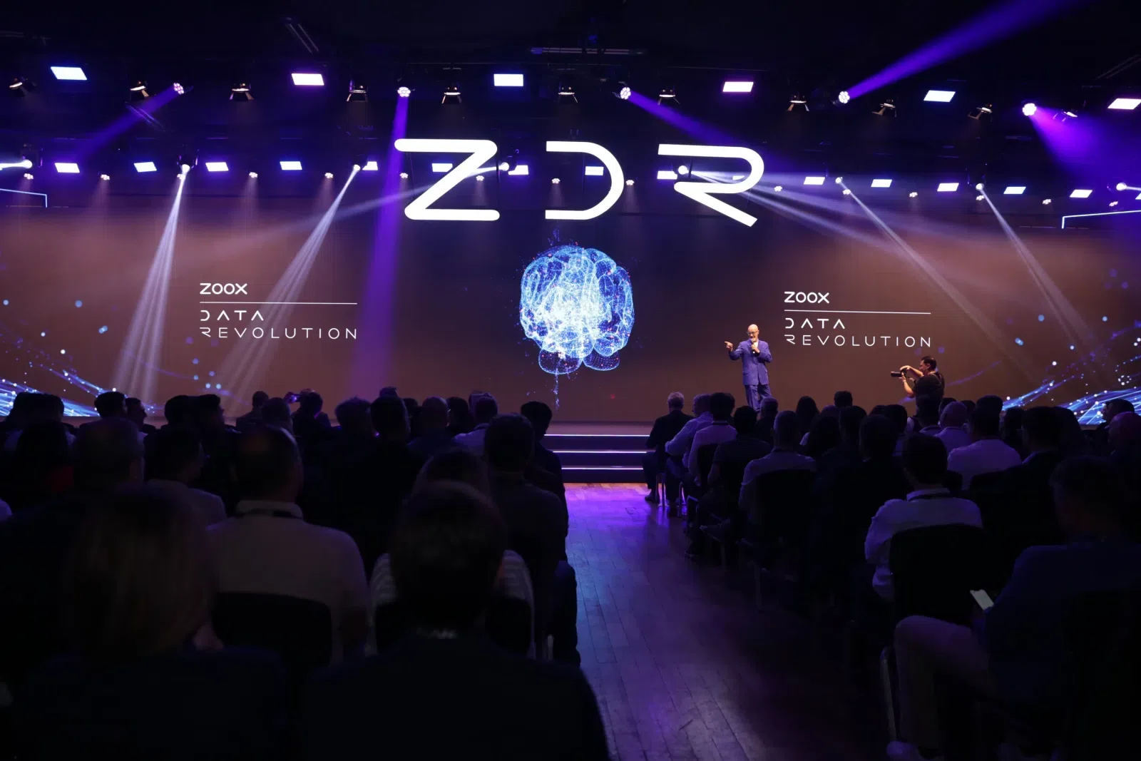 Zoox Data Revolution 2026 reúne PwC, AWS, Vivo e Icatu em evento sobre inteligência artificial